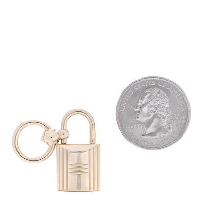 Hermes Permabrass Mini Loop Charms Cadenas Scarf Ring Gold 2 of 3