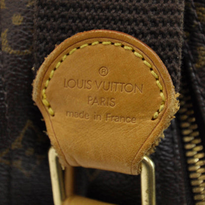 Louis Vuitton Monogram Reporter GM 5 of 7