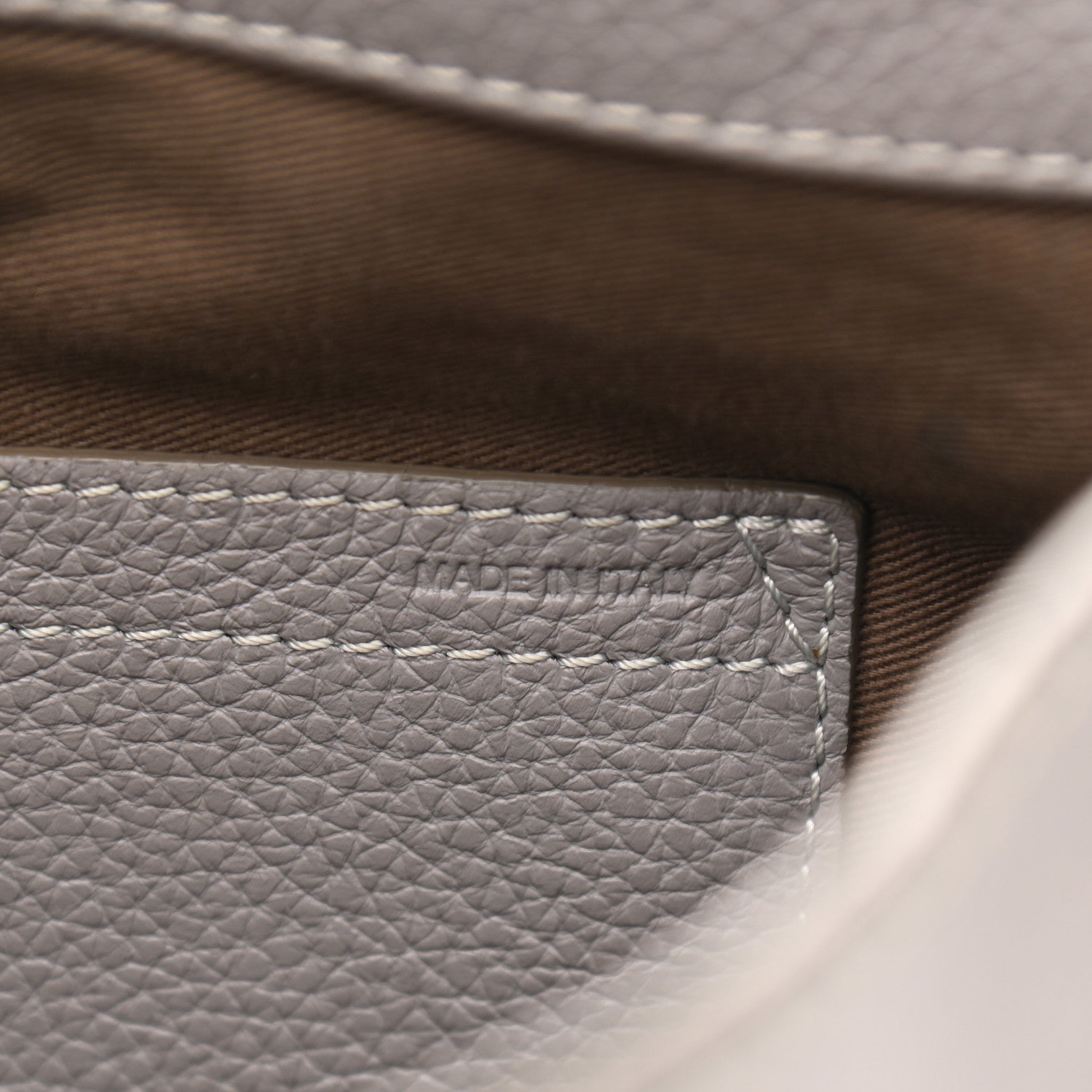 Chloe Calfskin Medium Marcie Round Crossbody Bag Cashmere Grey 7 of 17