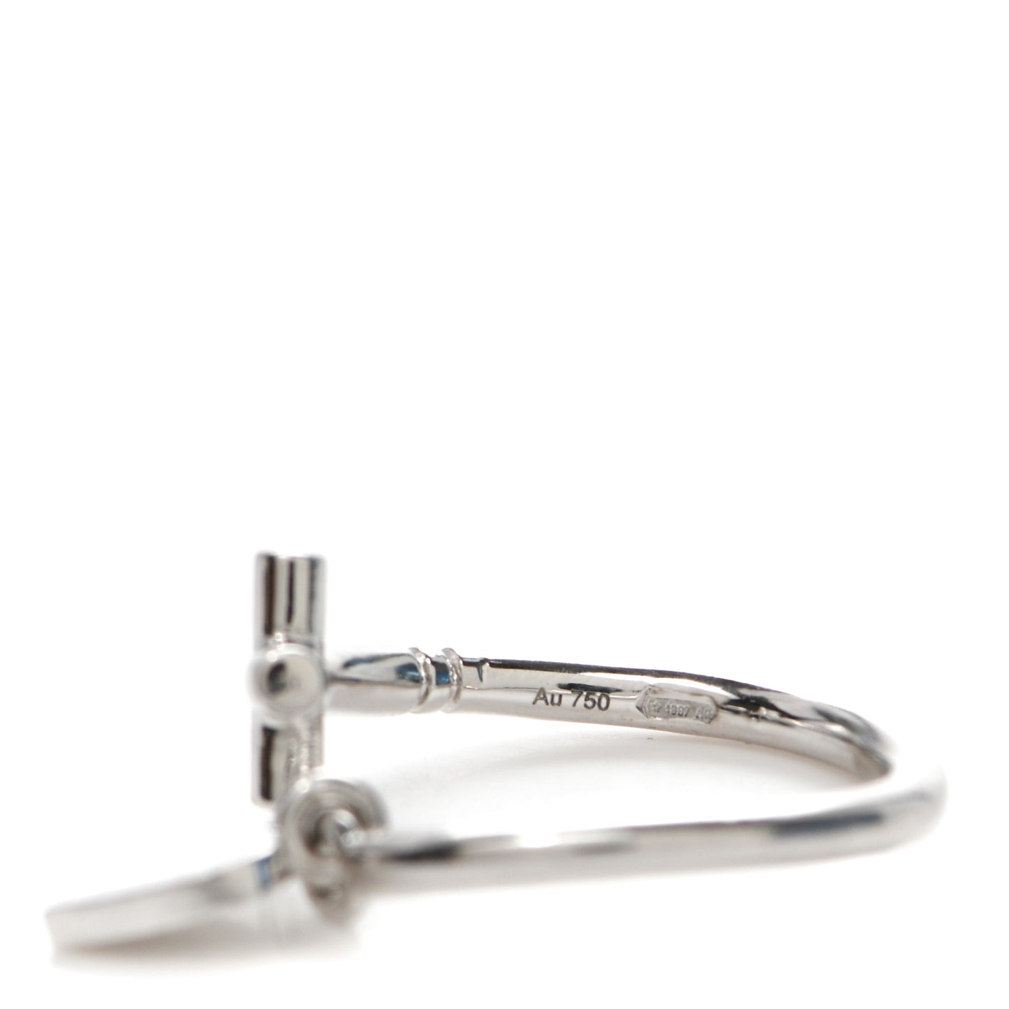 18K White Gold Cross and Heart Ring 49 5