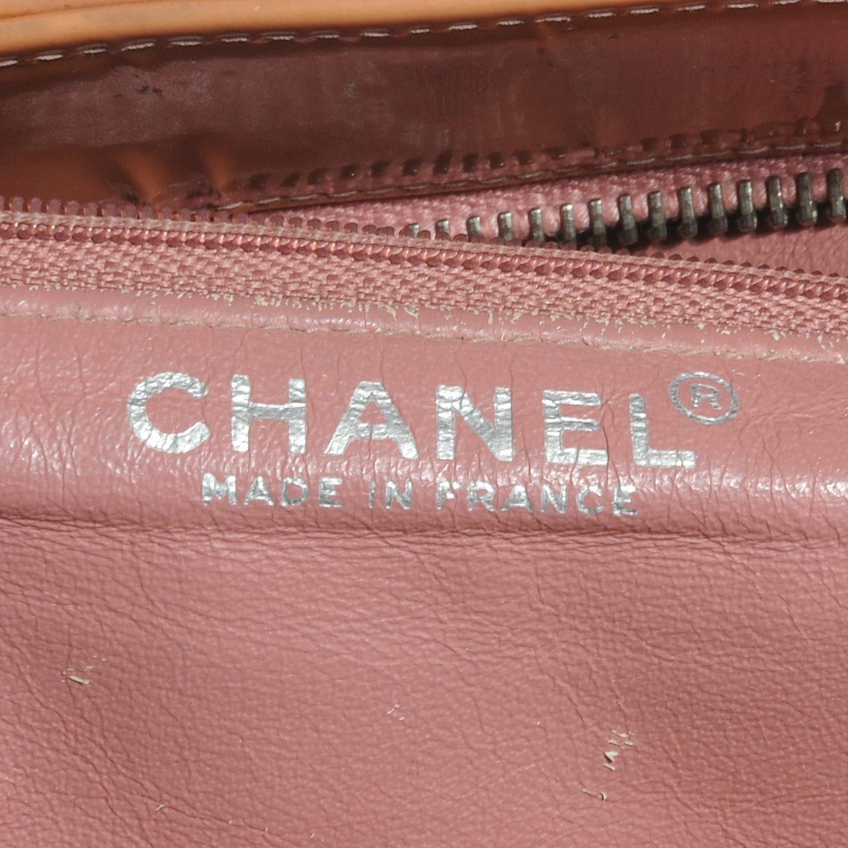 Patent Medallion Tote Salmon Pink