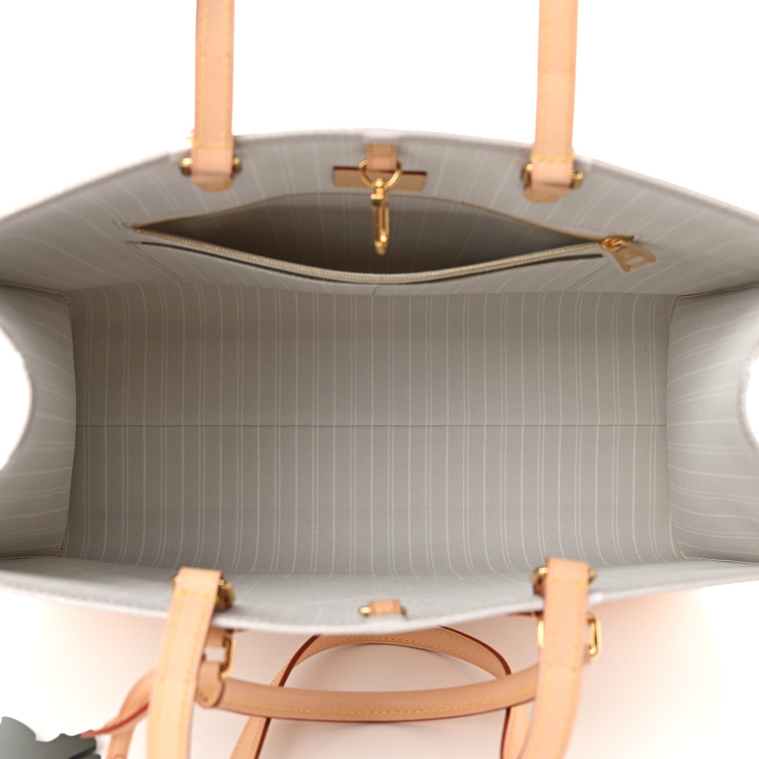 Louis Vuitton Monogram Giant By The Pool Onthego GM Brume 5 of 8