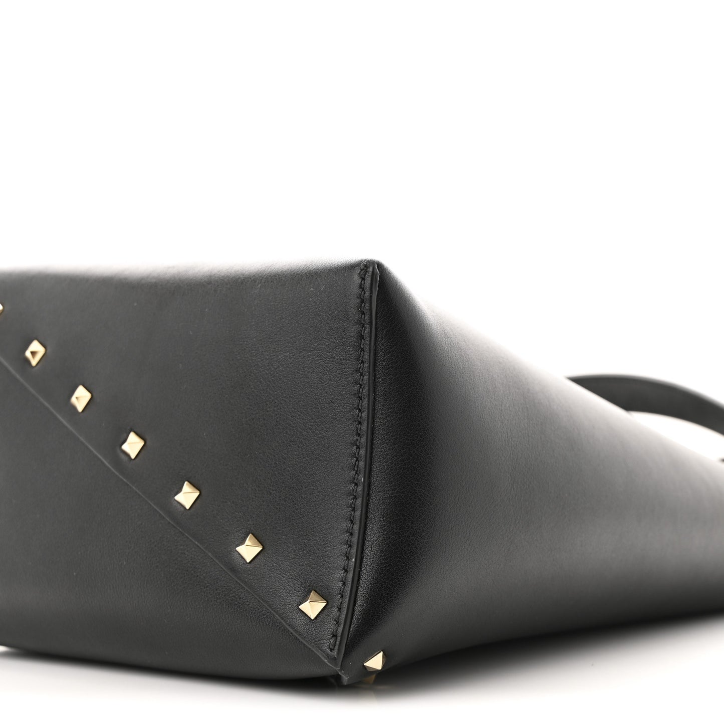 Calfskin Rockstud Wispy Bucket Bag Black
