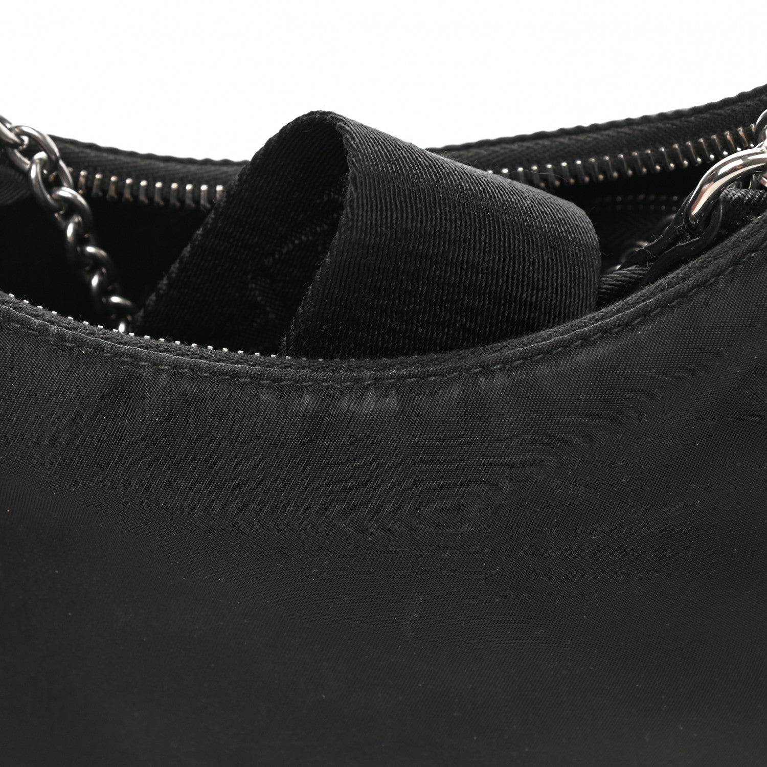 Prada Nylon Re-Edition 2005 Shoulder Bag Black 13 of 14