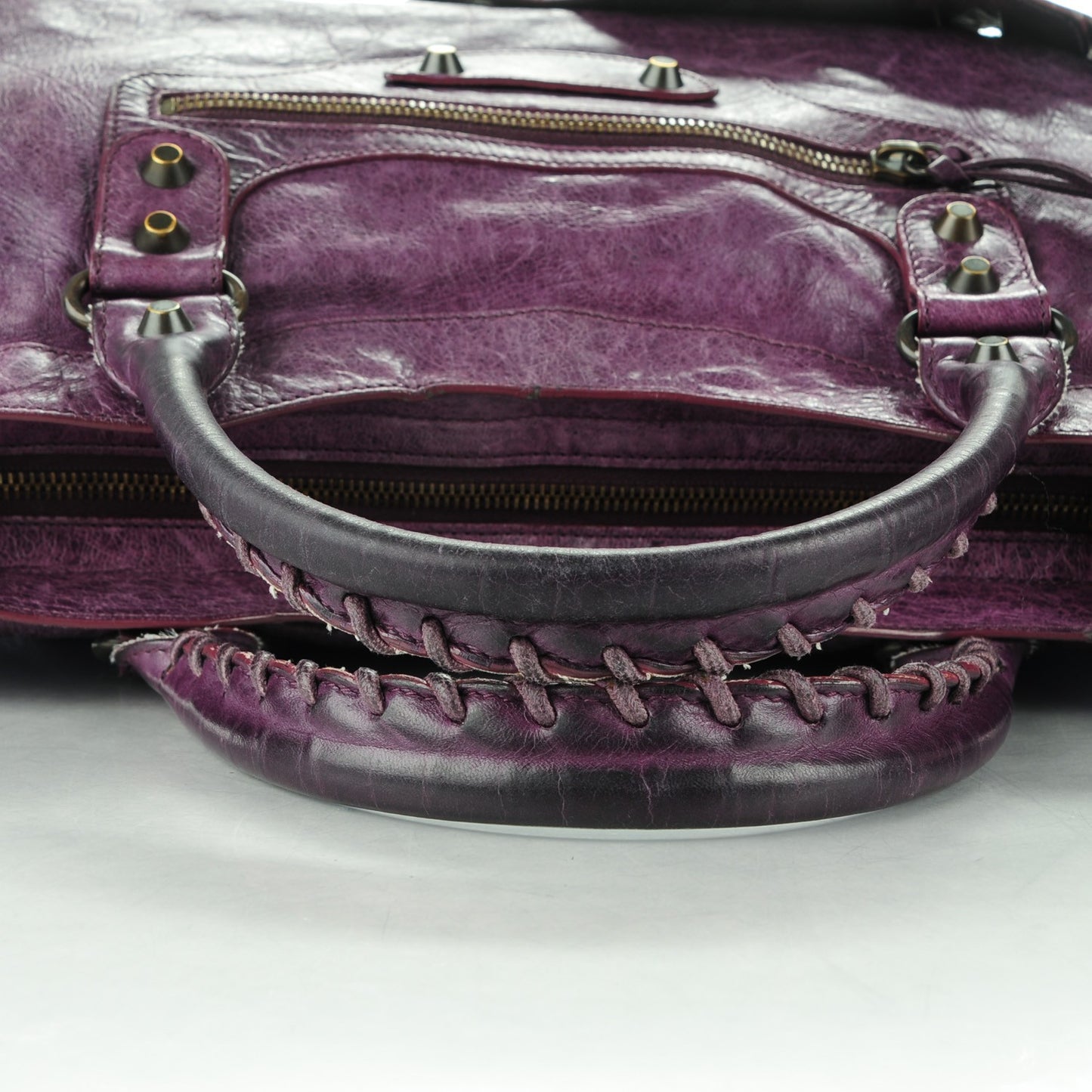 Agneau Classic Hardware City Raisin