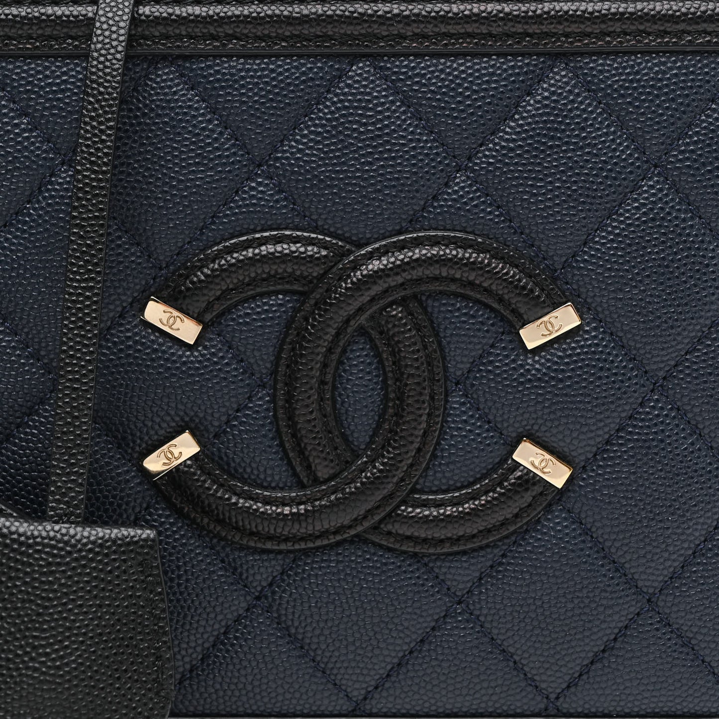 Caviar Quilted Small CC Filigree Vanity Case Navy Black