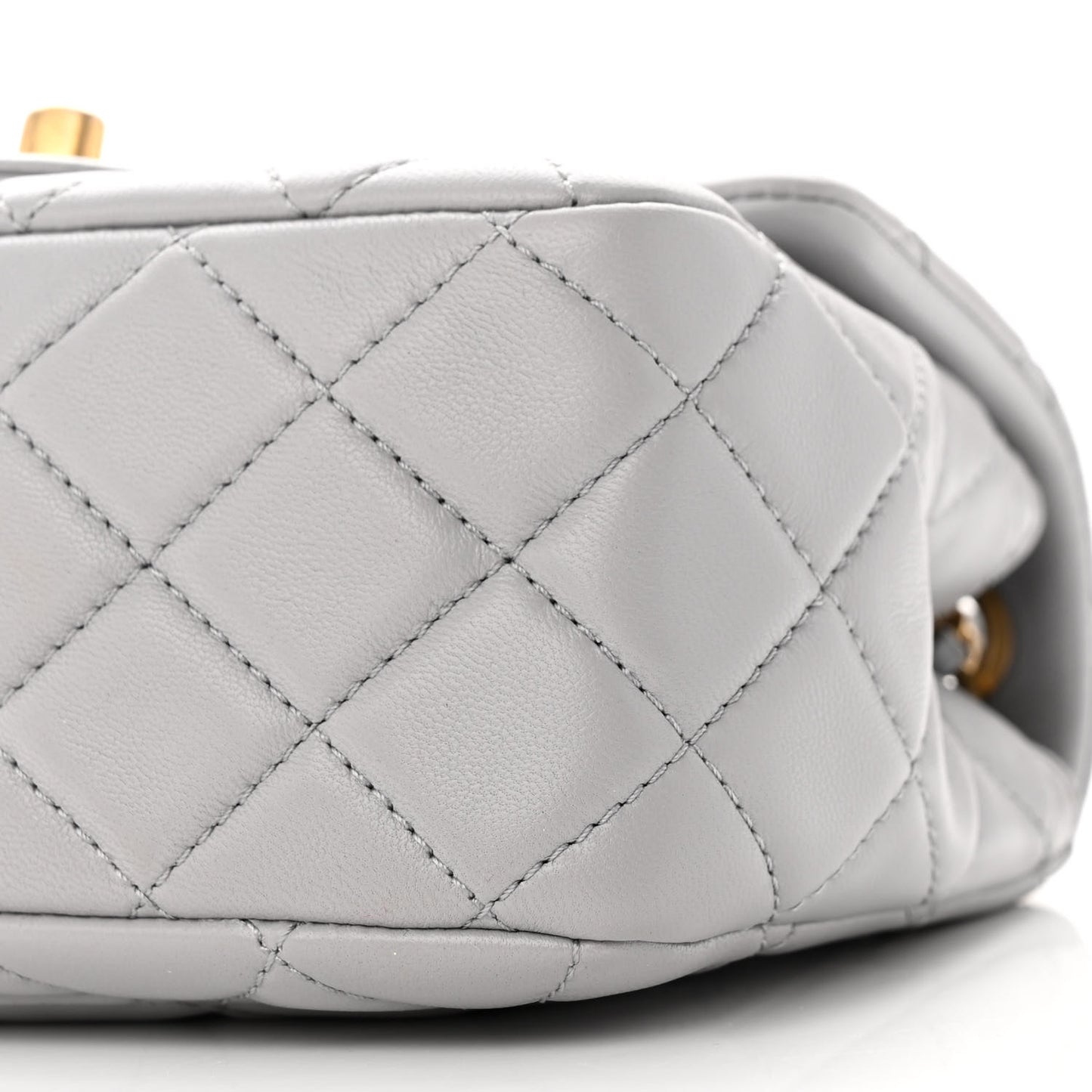 Lambskin Quilted Mini Pearl Crush Flap Light Grey
