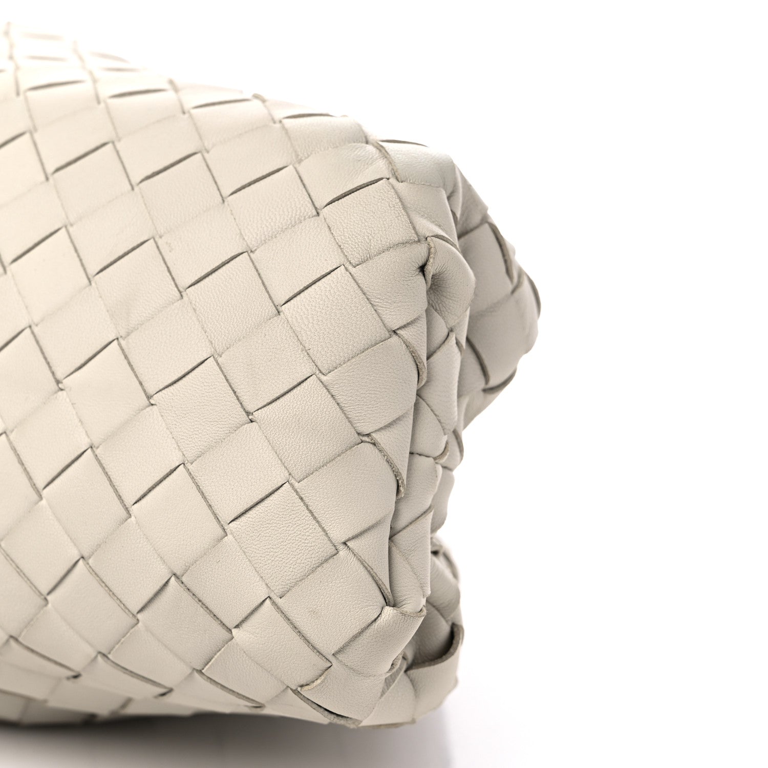 Bottega Veneta Nappa Maxi Intrecciato The Pouch Oversized Clutch Plaster 8 of 10
