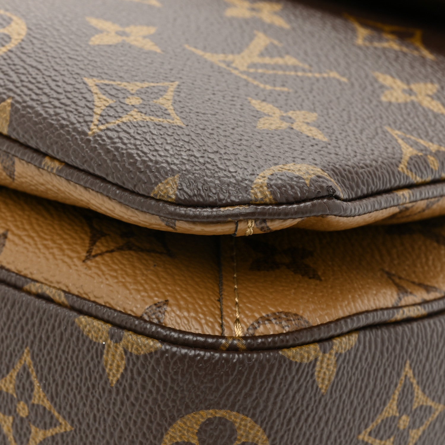 Louis Vuitton Reverse Monogram Pochette Metis 11 of 18