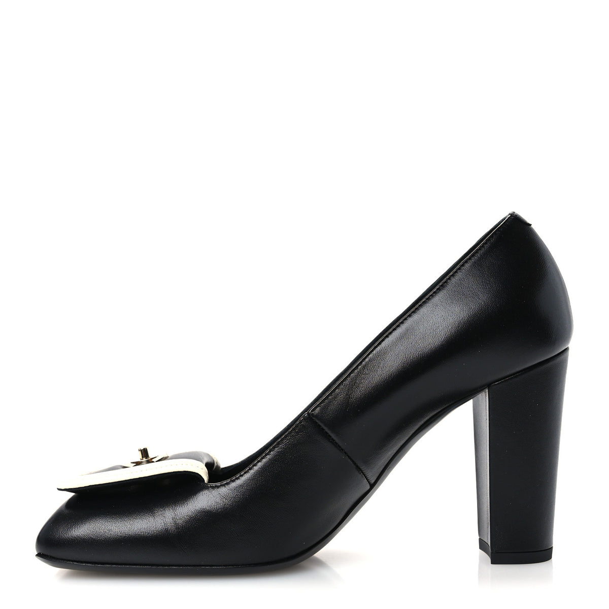 Lambskin Turnlock CC Pumps 39 Black Ivory
