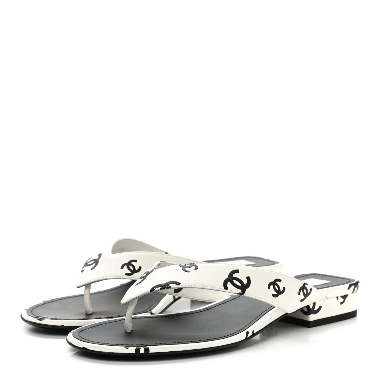Chanel Printed Lambskin Coco Beach Thong Sandals 38.5 White Black 3 of 8