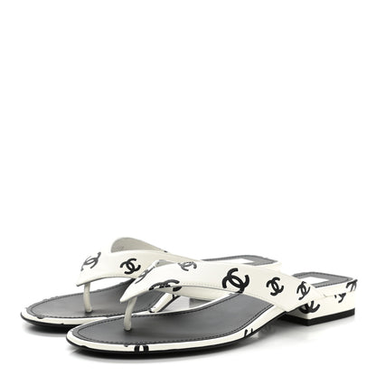 Chanel Printed Lambskin Coco Beach Thong Sandals 38.5 White Black 3 of 8