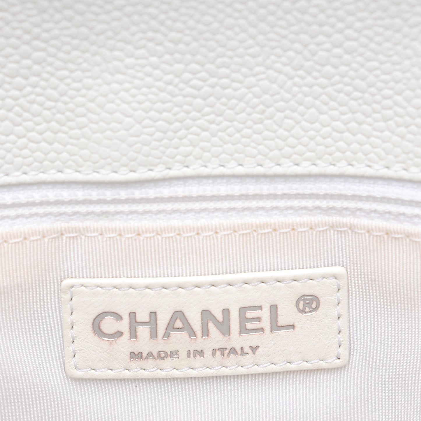 Caviar Quilted Grand Shopping Tote GST White