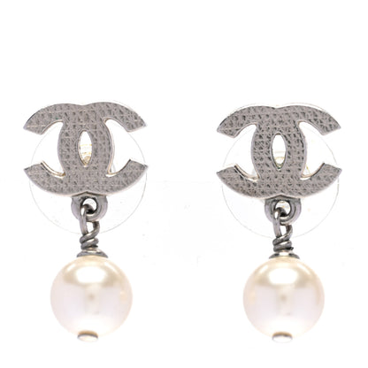Chanel CC Pearl Drop Earrings Silver 1 of 4