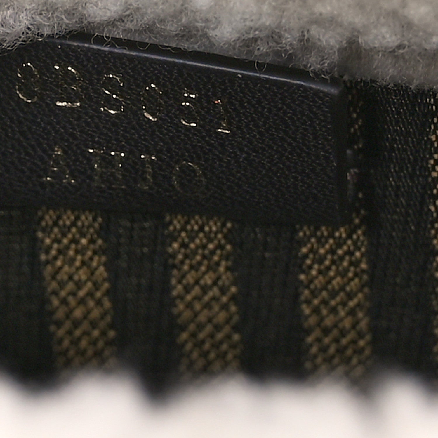 Fendi Shearling Vitello King Plexiglass Logo Mini Fendi Sunshine Shopper Tote White 7 of 10