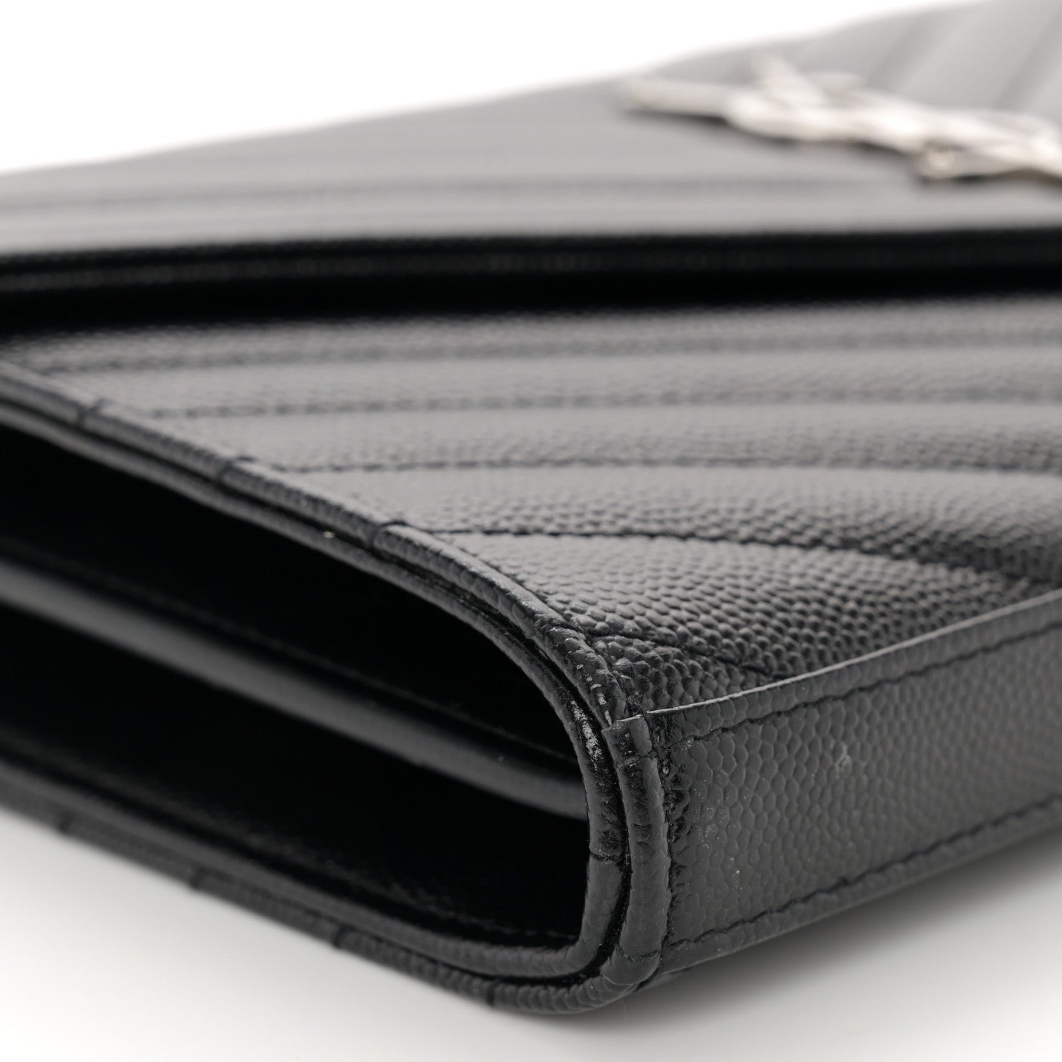 Saint Laurent Grain De Poudre Matelasse Chevron Monogram Chain Wallet Black 8 of 9