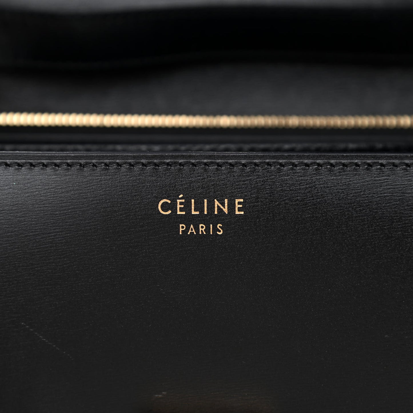 Box Calfskin Medium Classic Box Flap Bag Black