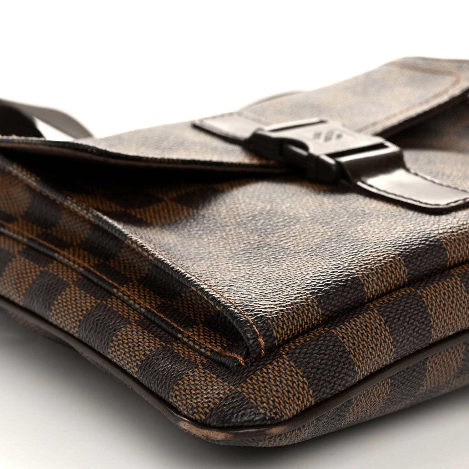 Louis Vuitton Damier Ebene Pochette Melville 9 of 12