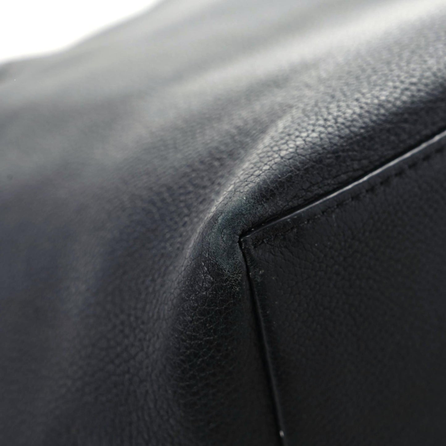 Calfskin Lockme Go Tote Black