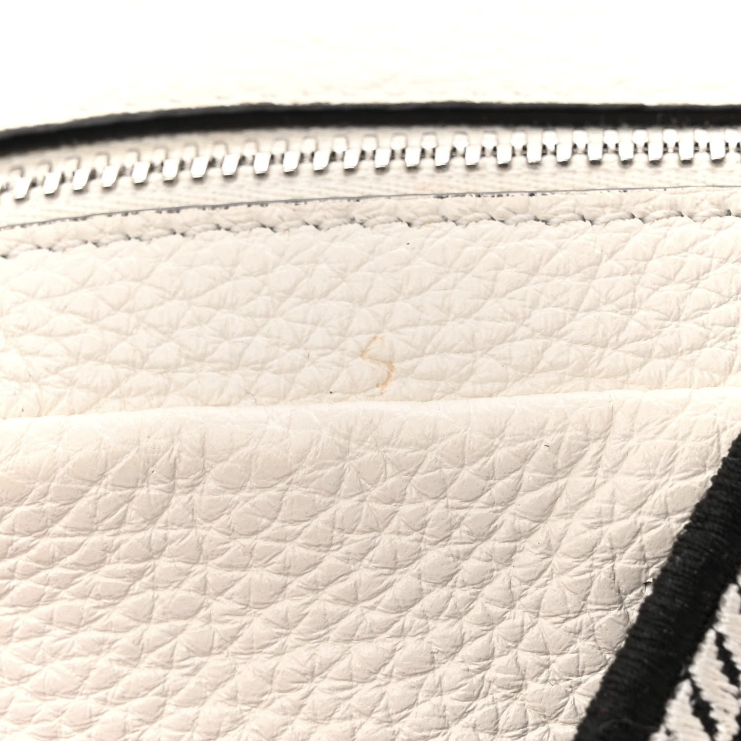 Vitello Daino Soft Medium Double Zip Shoulder Bag White