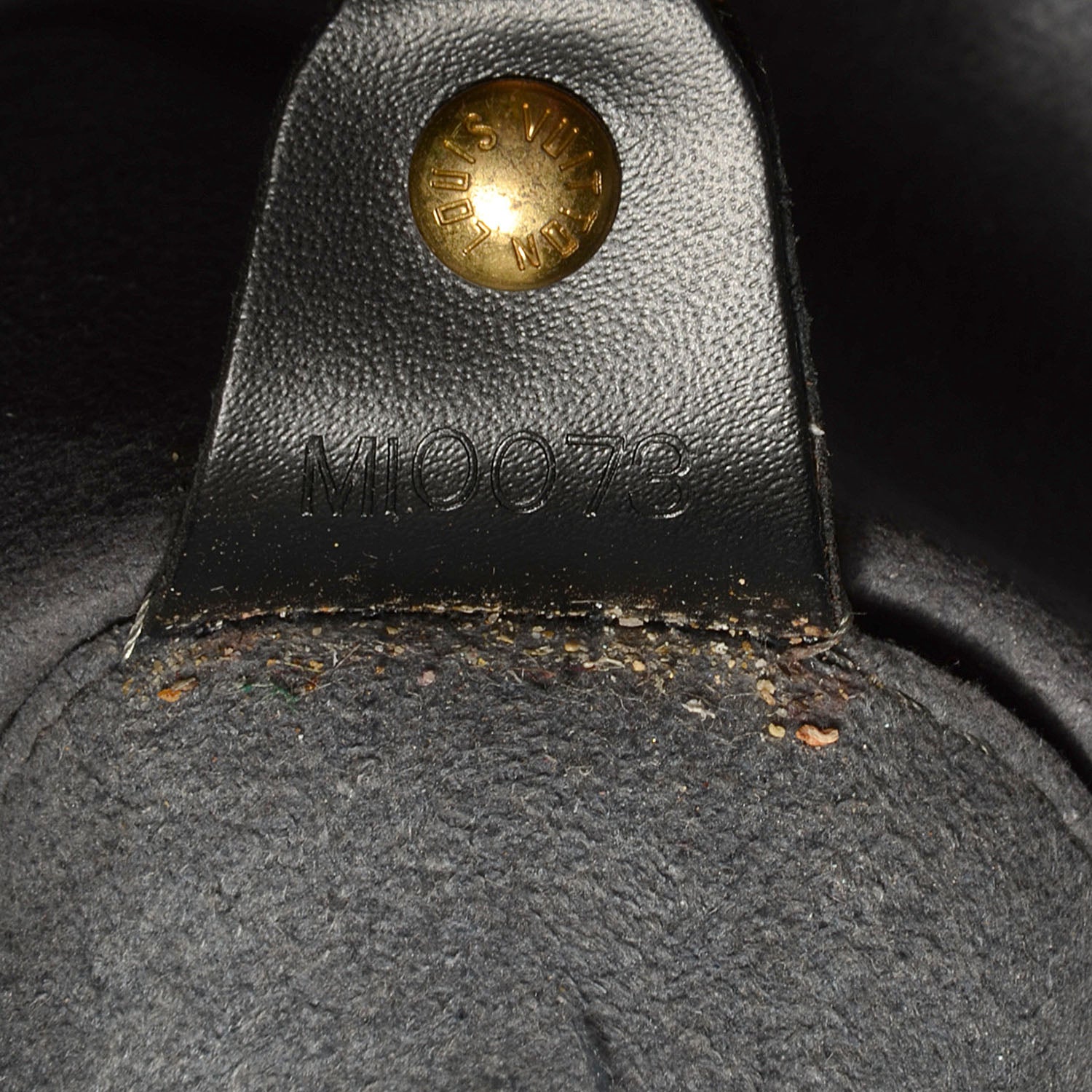 Louis Vuitton Epi Soufflot Black 7 of 8