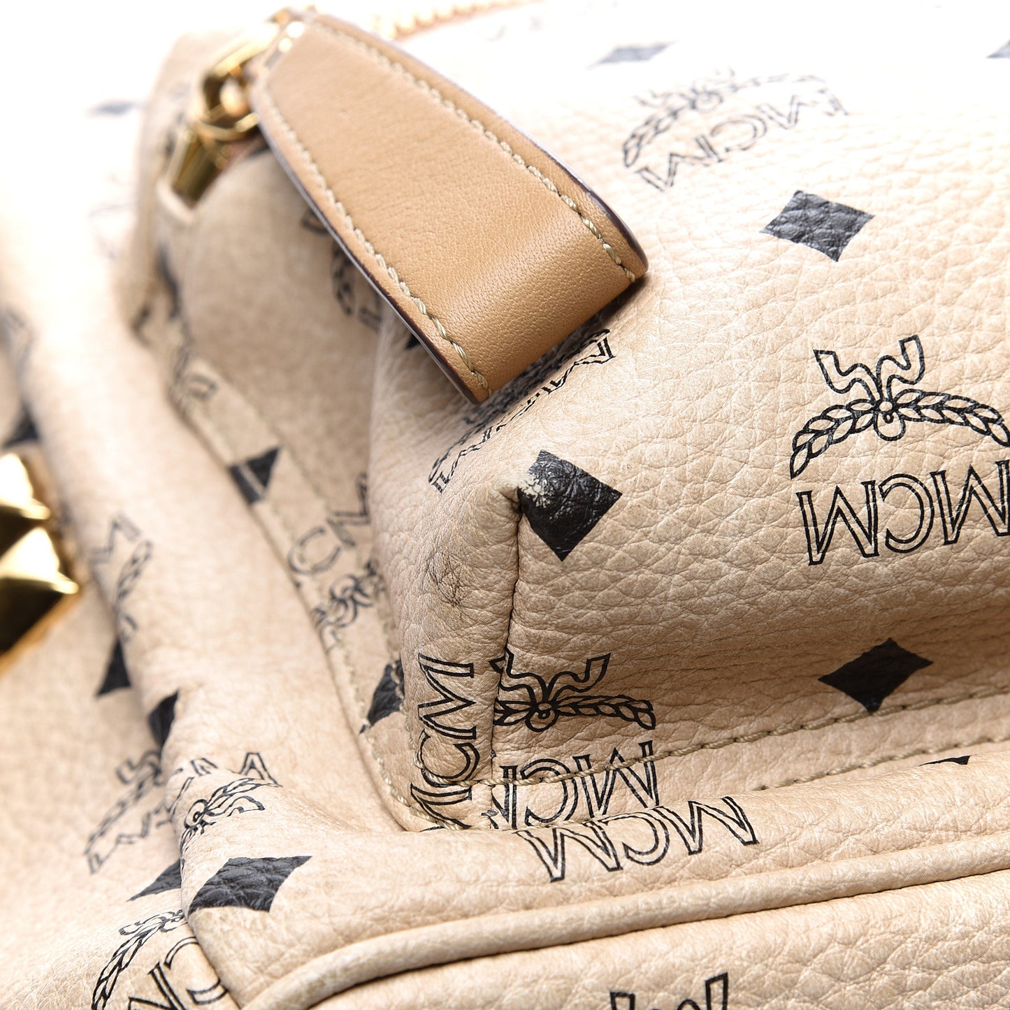 Visetos Medium Side Studs Stark Backpack Beige