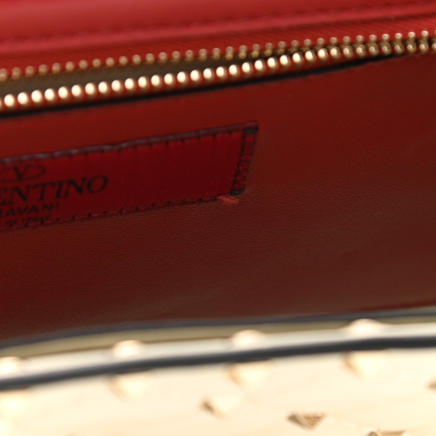 Valentino Garavani Nappa Rockstud Spike Wallet on Chain Light Ivory 11 of 11