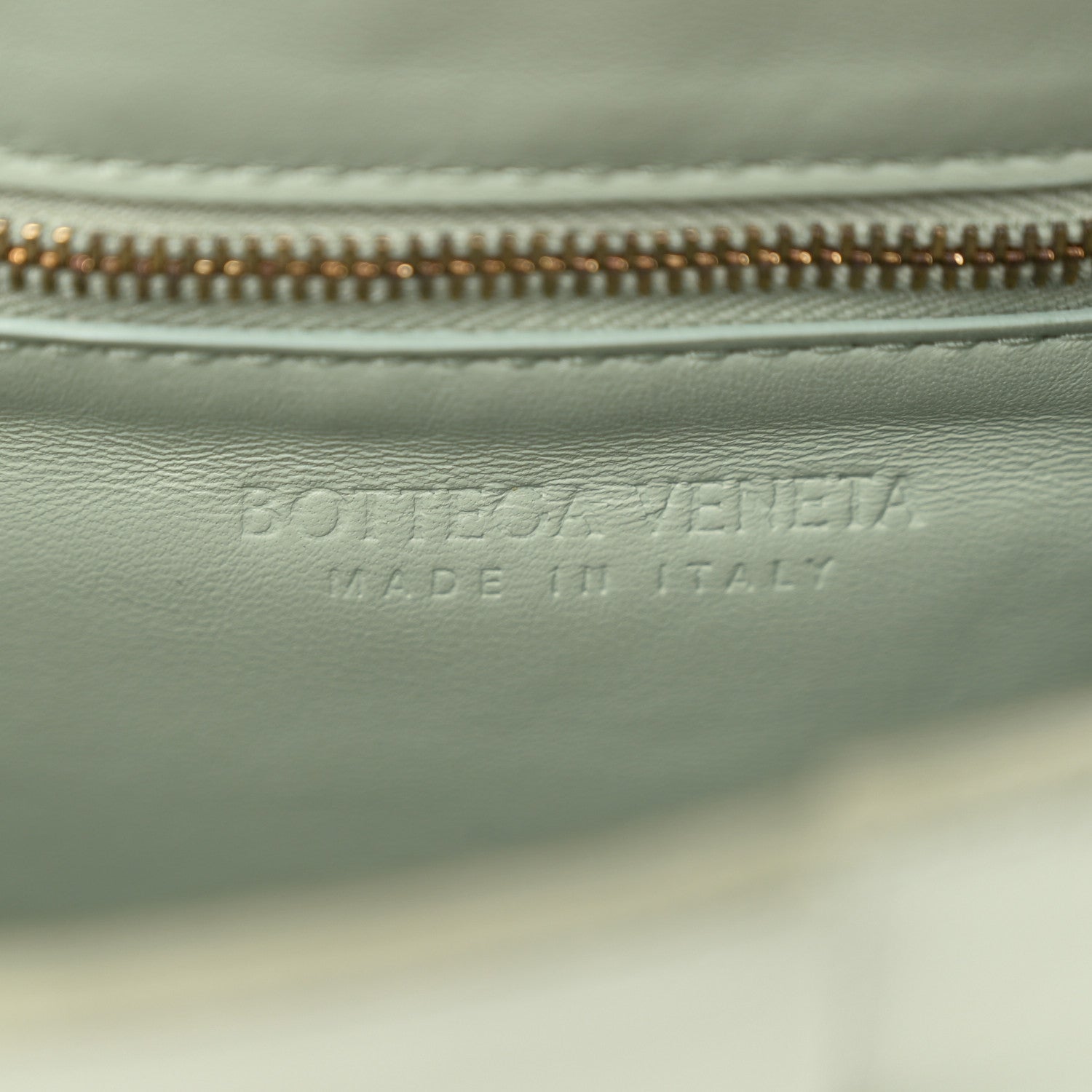 Bottega Veneta Lambskin Maxi Intrecciato Cassette Crossbody Bag New Sauge 6 of 12
