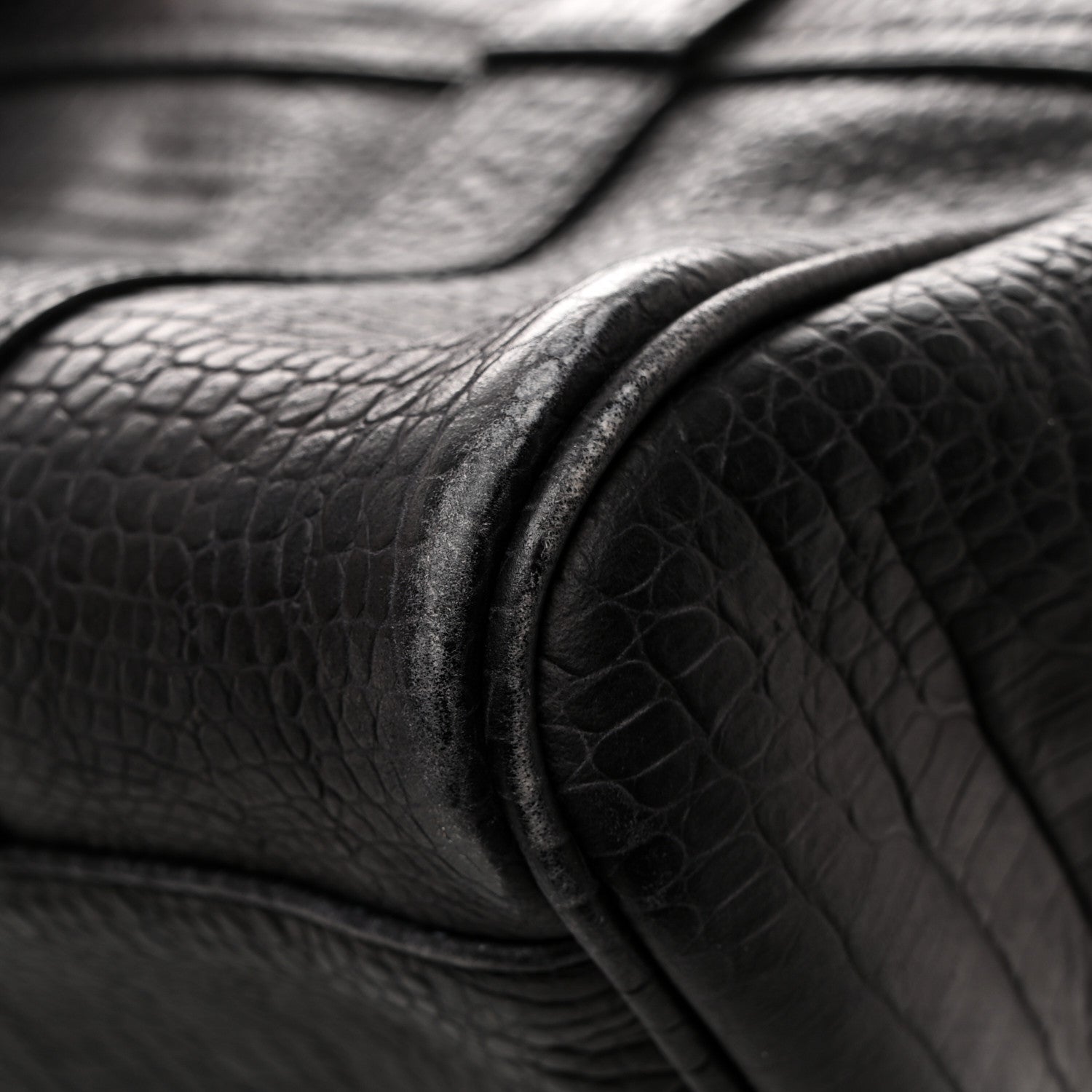 Mulberry Calfskin Crocodile Embossed Small Bayswater Satchel Black 13 of 14