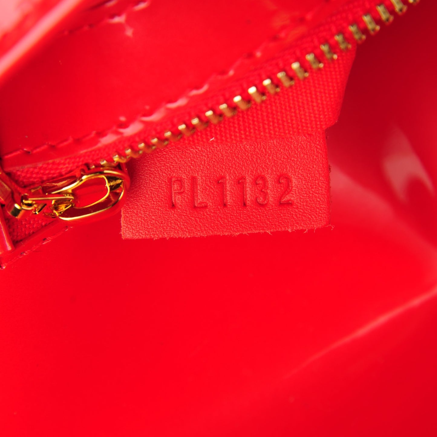Patent Sobe Clutch Grenadine