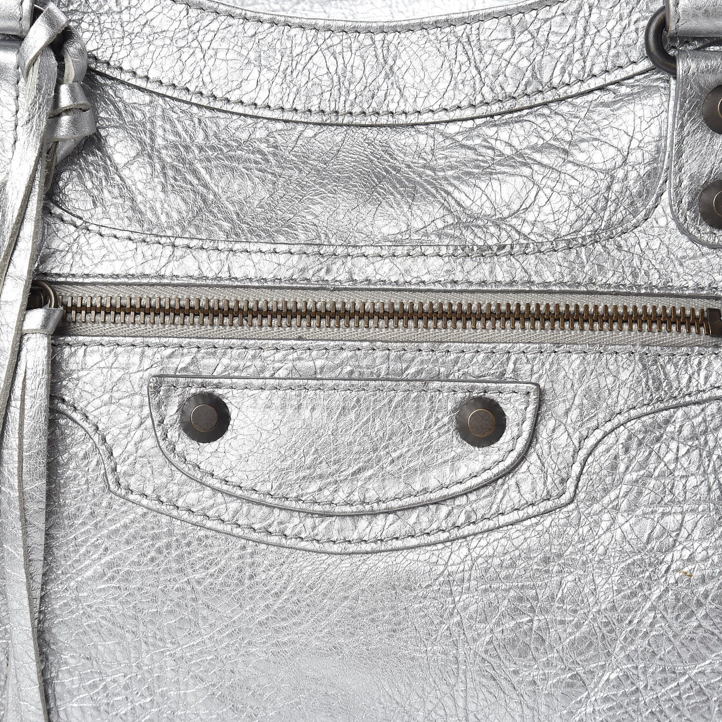 Metallic Agneau Classic Hardware Velo Gris Aluminum