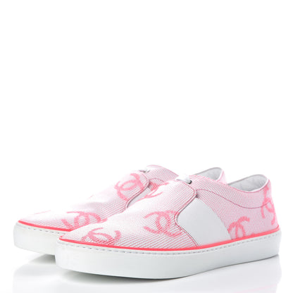 Chanel Embroidered Calfskin Womens CC Sneakers 38.5 White Fluo Pink 2 of 10