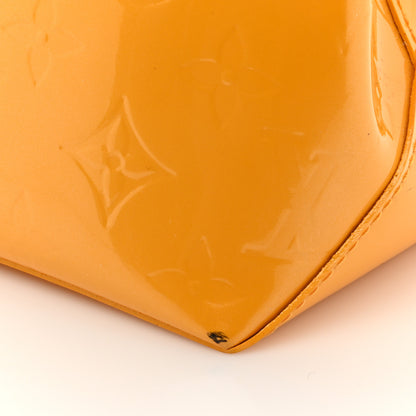 Louis Vuitton Vernis Wilshire PM Jaune Passion 16 of 18