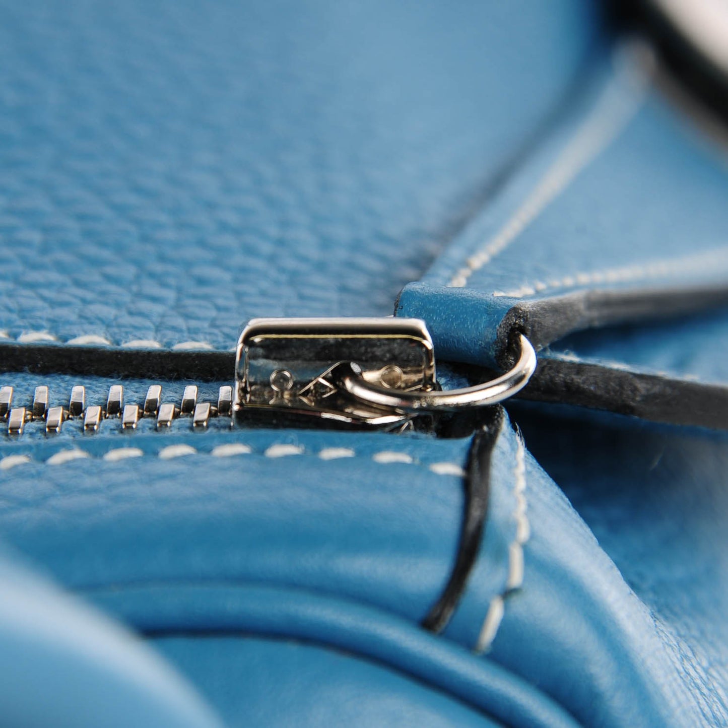 Taurillon Clemence Lindy 30 Blue Jean