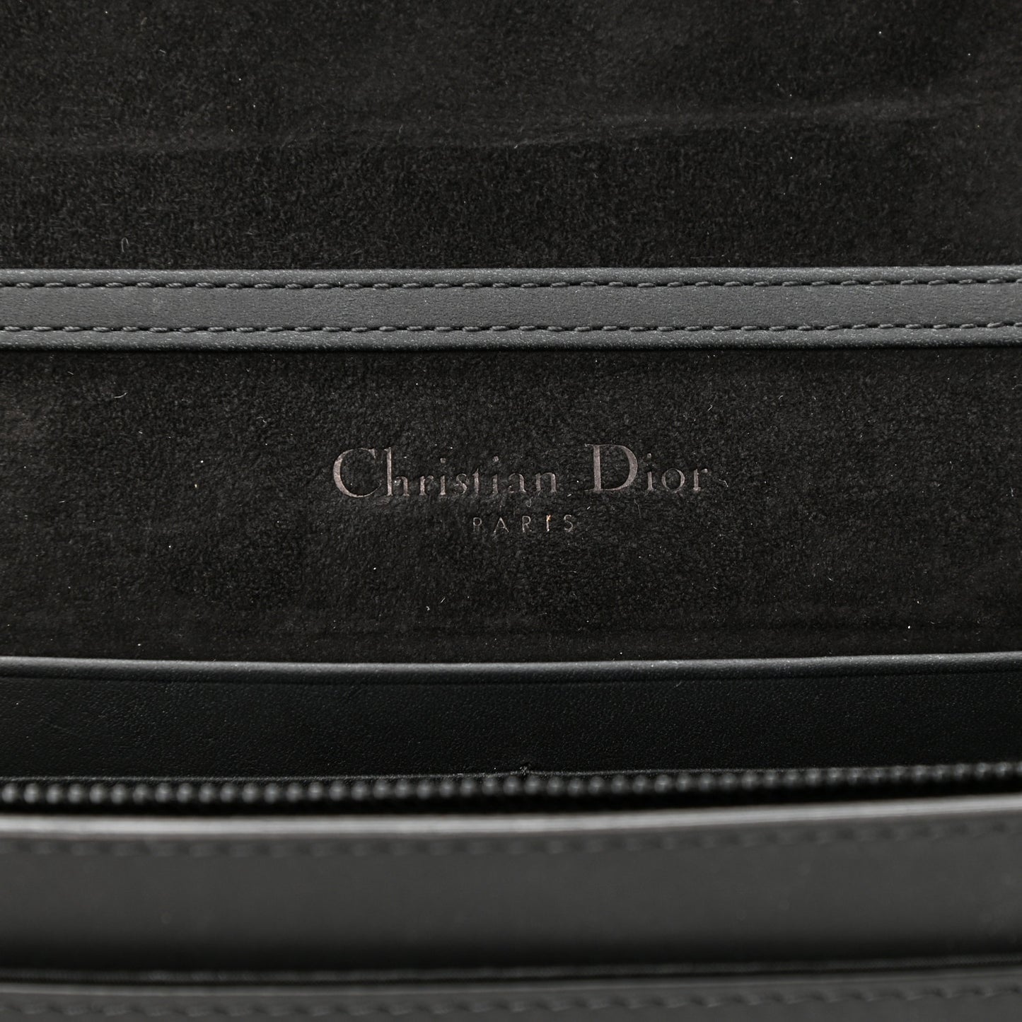 Ultra Matte Calfskin Saddle Chain Pouch Black