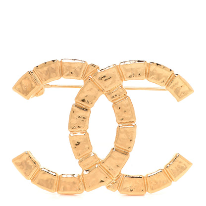 Chanel CC Brooch Gold 1 of 5
