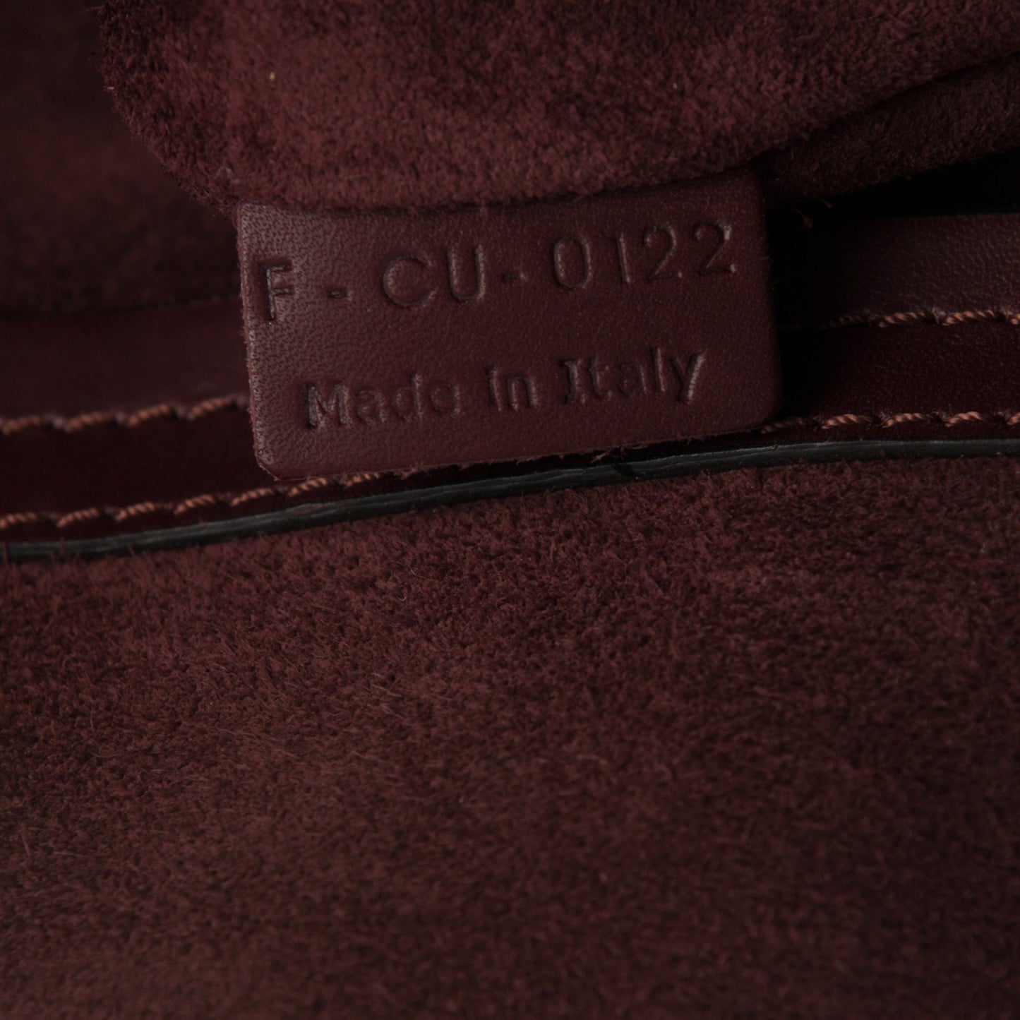 Natural Calfskin Medium Phantom Luggage Burgundy