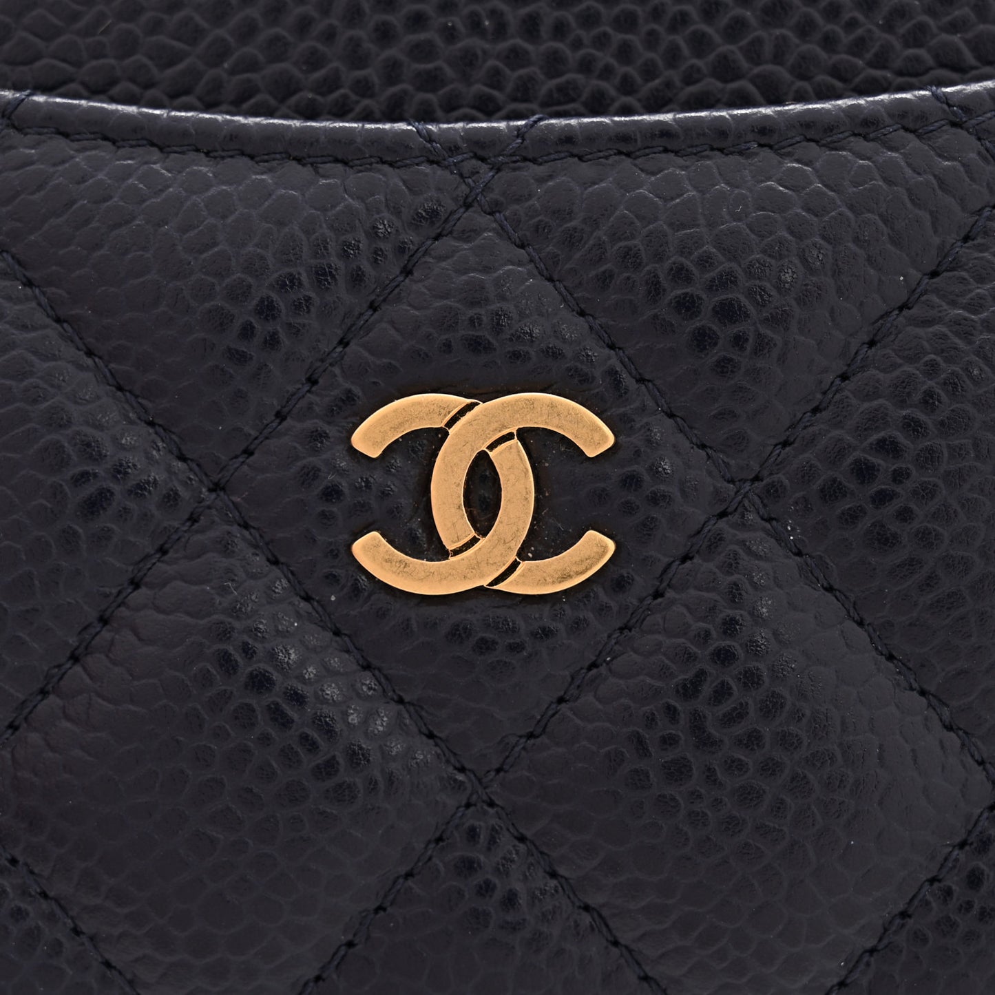 Caviar Quilted Card Holder Navy