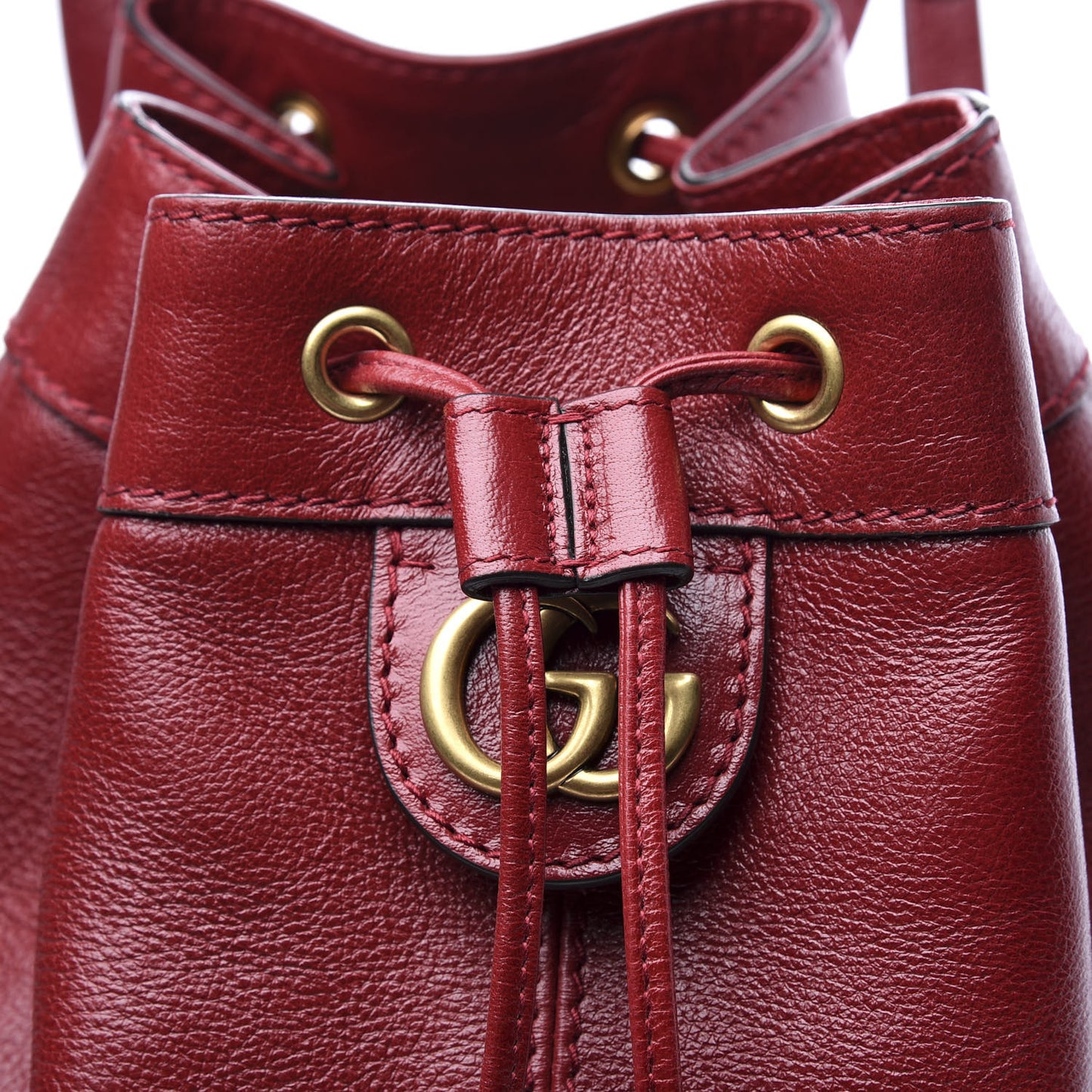 Piuma Lux Energy Medium Re(Belle) Convertible Bucket Bag Hibiscus Red