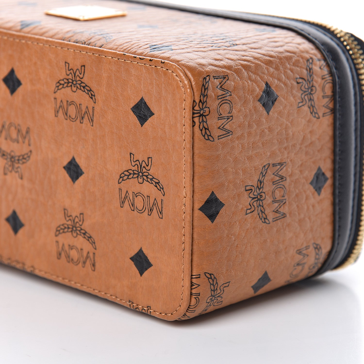MCM Visetos Vanity Case Cognac Black 10 of 12