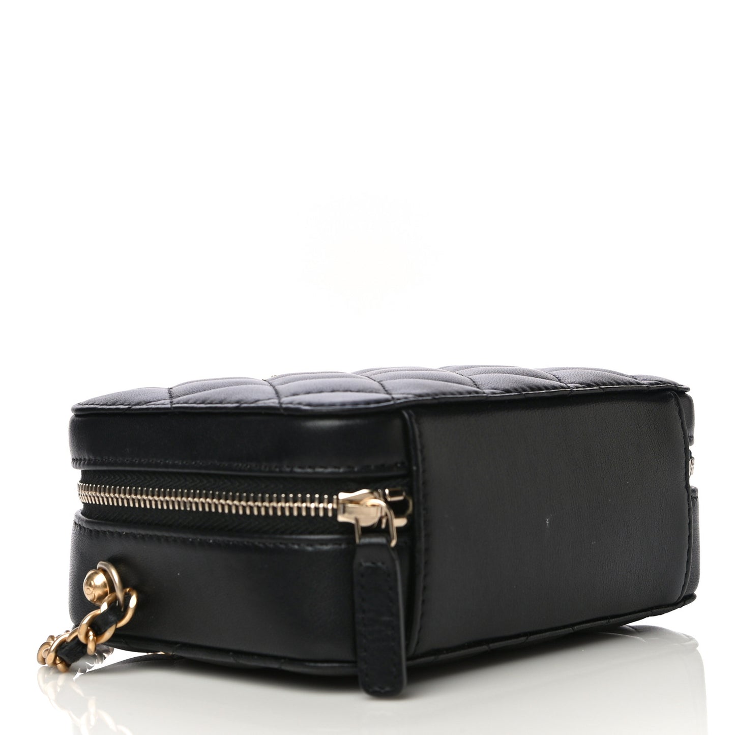 Lambskin Quilted CC Pearl Crush Camera Case Black