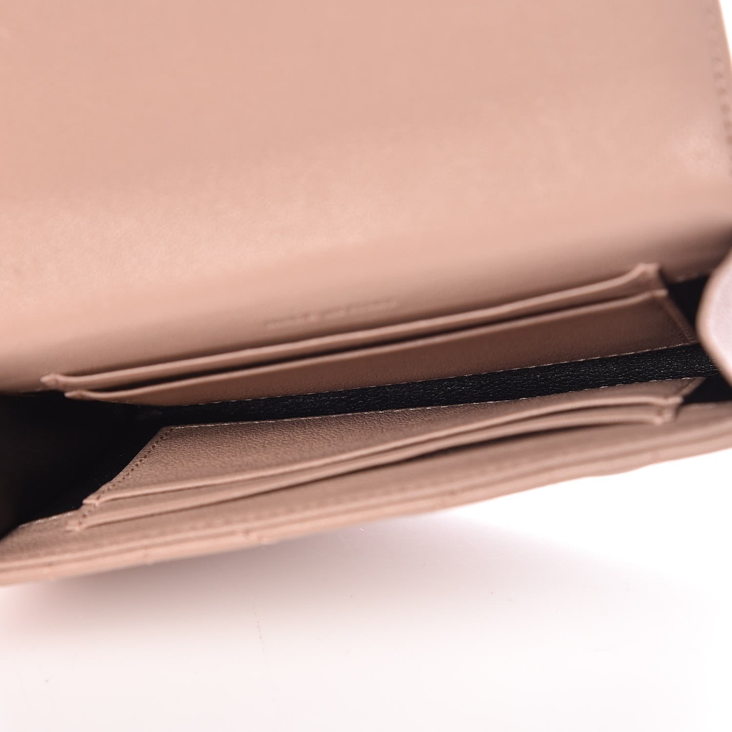 Saint Laurent Lambskin Mixed Matelasse Chevron Small Monogram Envelope Wallet Nude 5 of 10