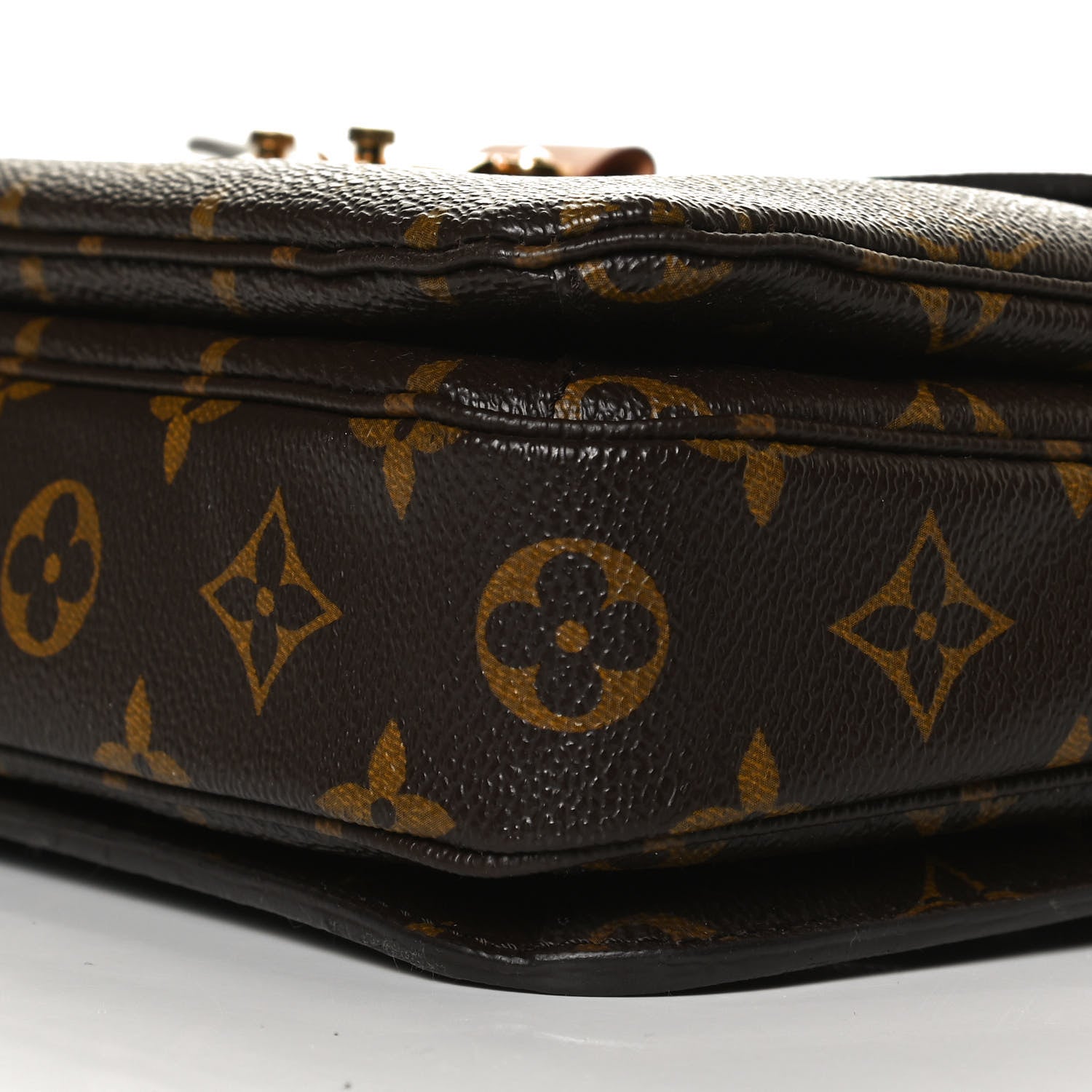 Louis Vuitton Monogram Pochette Metis 8 of 12