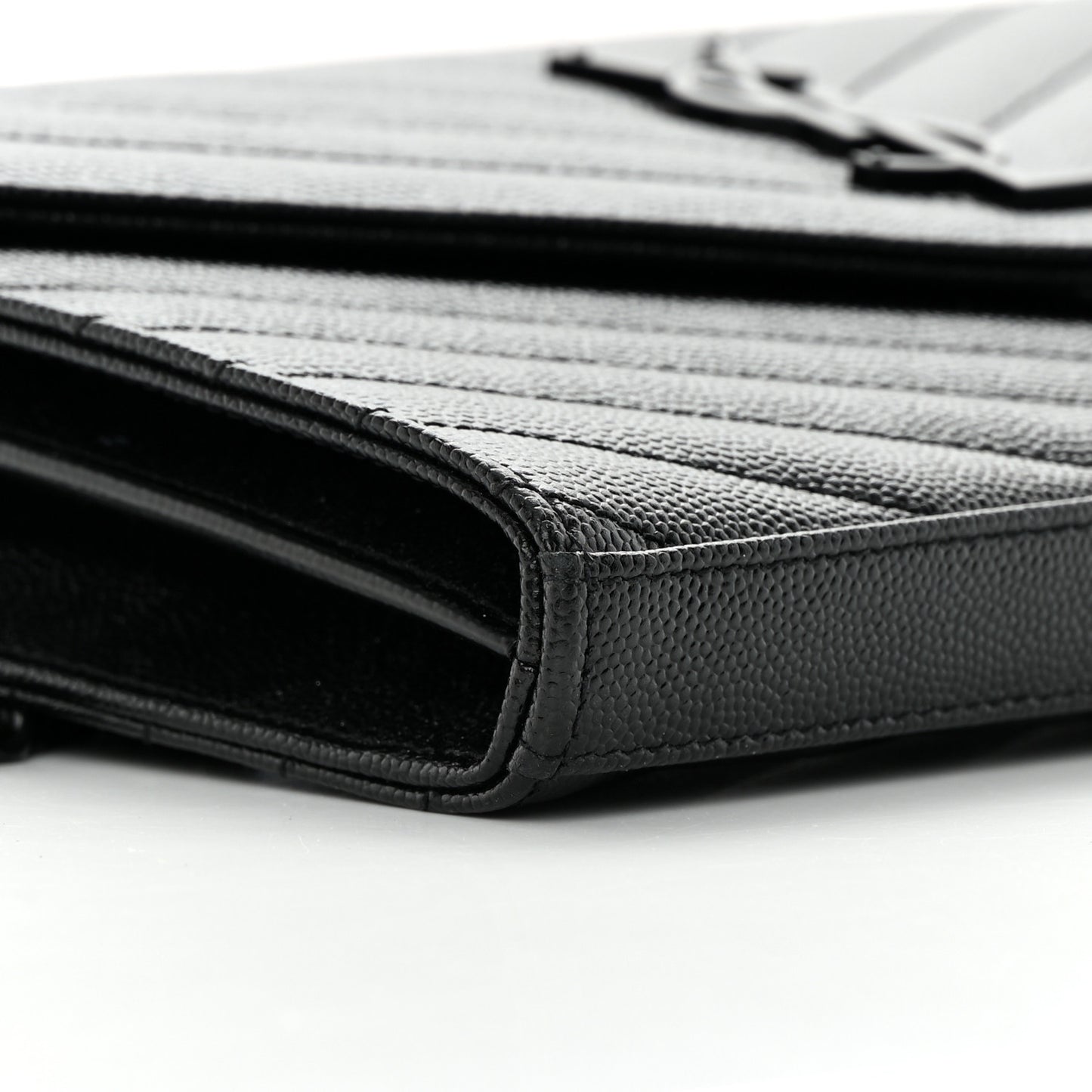 Grain De Poudre Matelasse Chevron Monogram Monochrome Chain Wallet Black