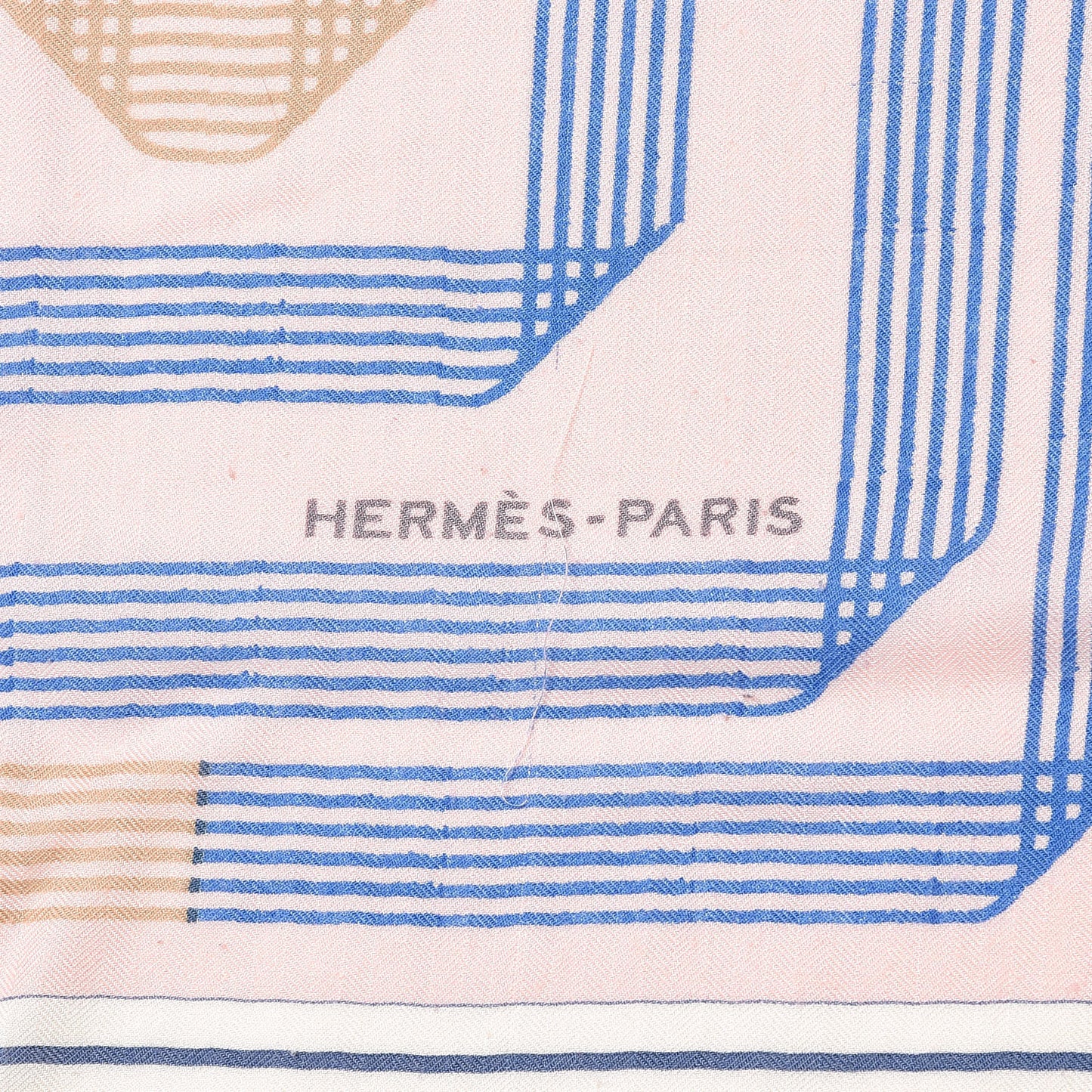 Cashmere Silk Rubans D'Hermes Shawl 140 Blanc Rose Pale Bleu