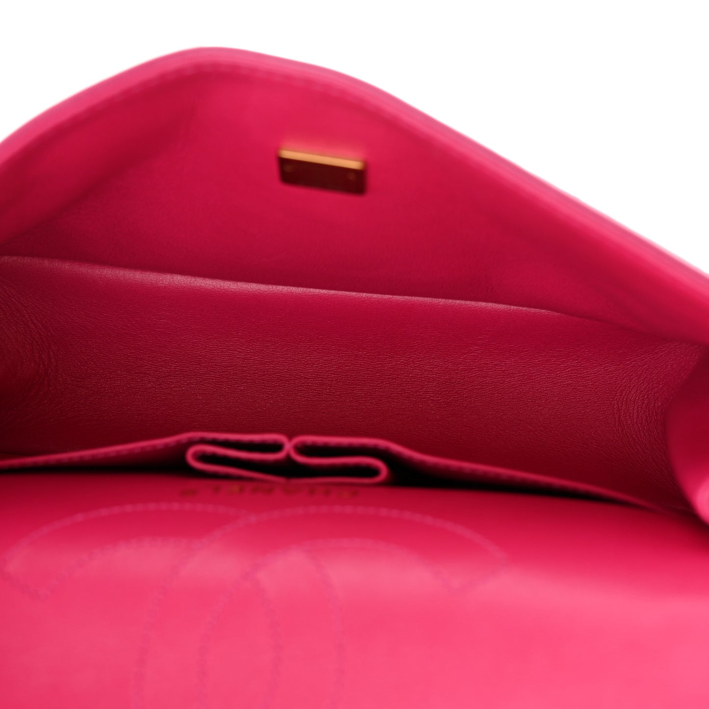 Aged Calfskin Quilted 2.55 Reissue 225 Flap Fuchsia