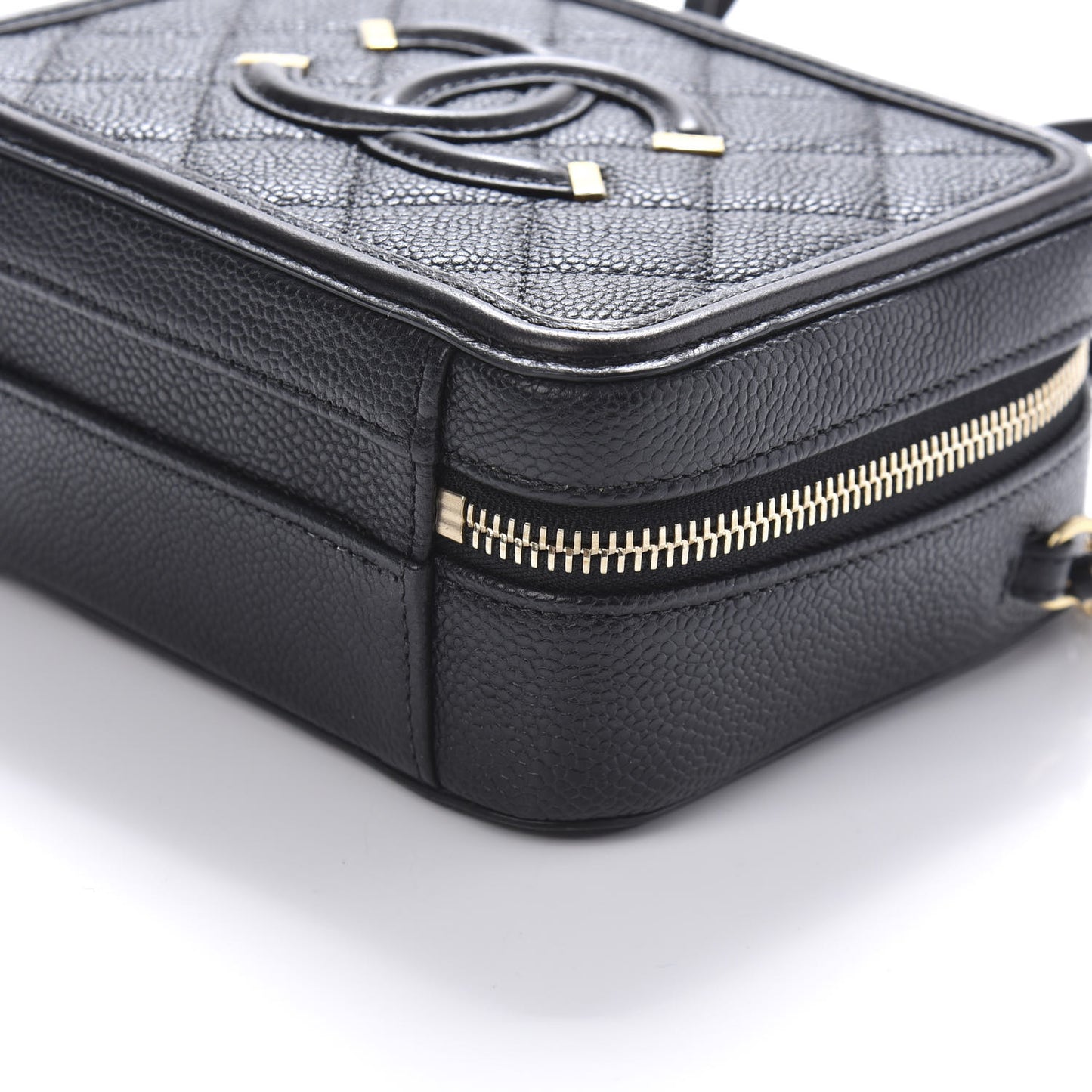 Caviar Quilted Small CC Filigree Vanity Case Black
