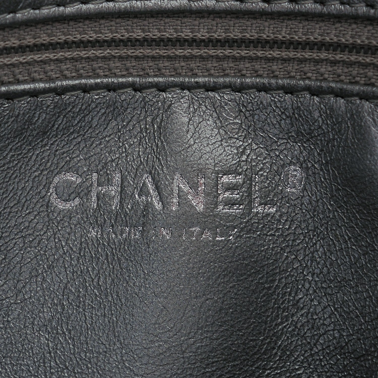 Chanel Glazed Caviar Modern Chain Tote Black 6 of 7