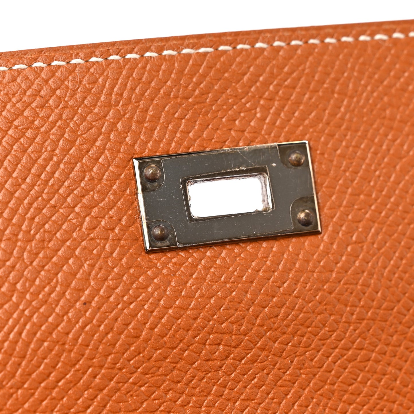 Epsom Kelly Longue Wallet Gold