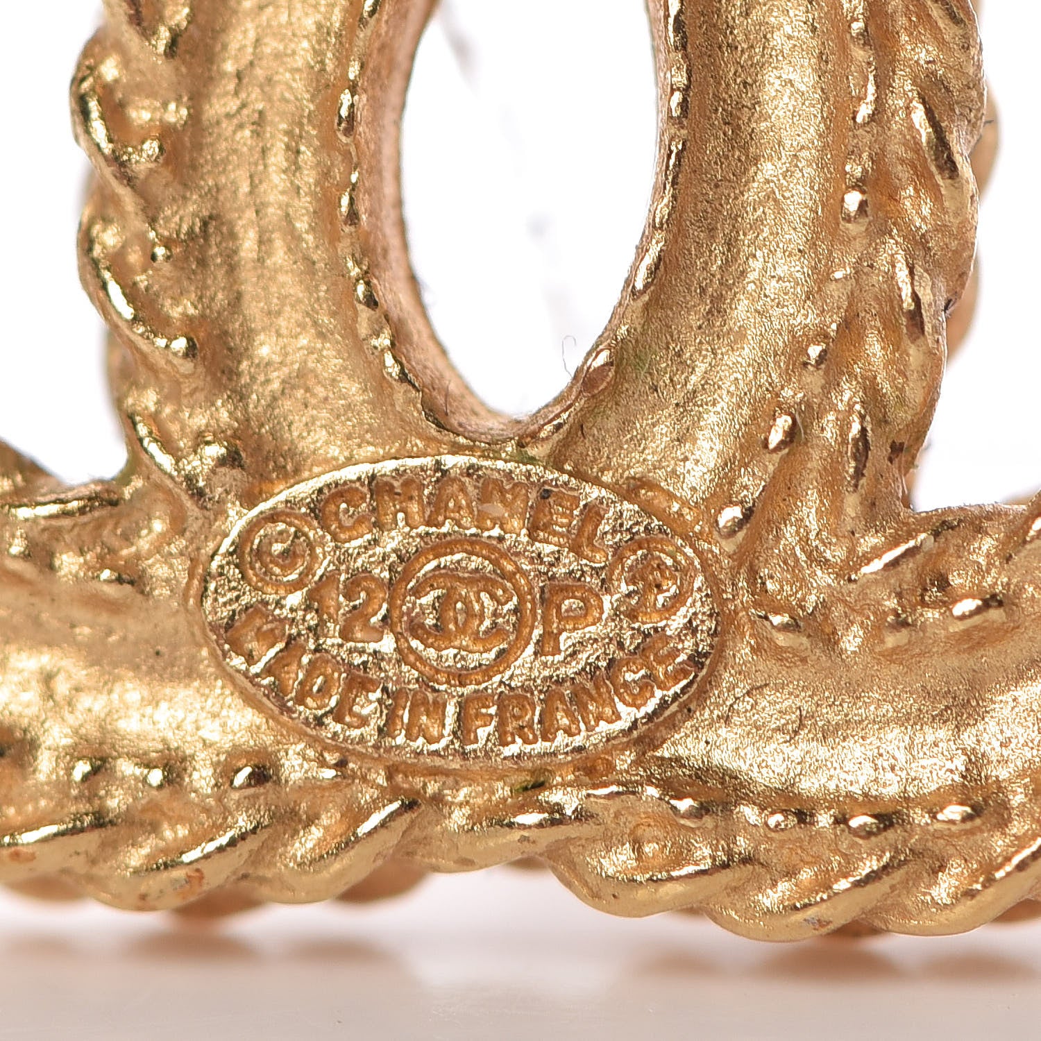 Chanel CC Chain Earrings Matte Gold 4 of 4